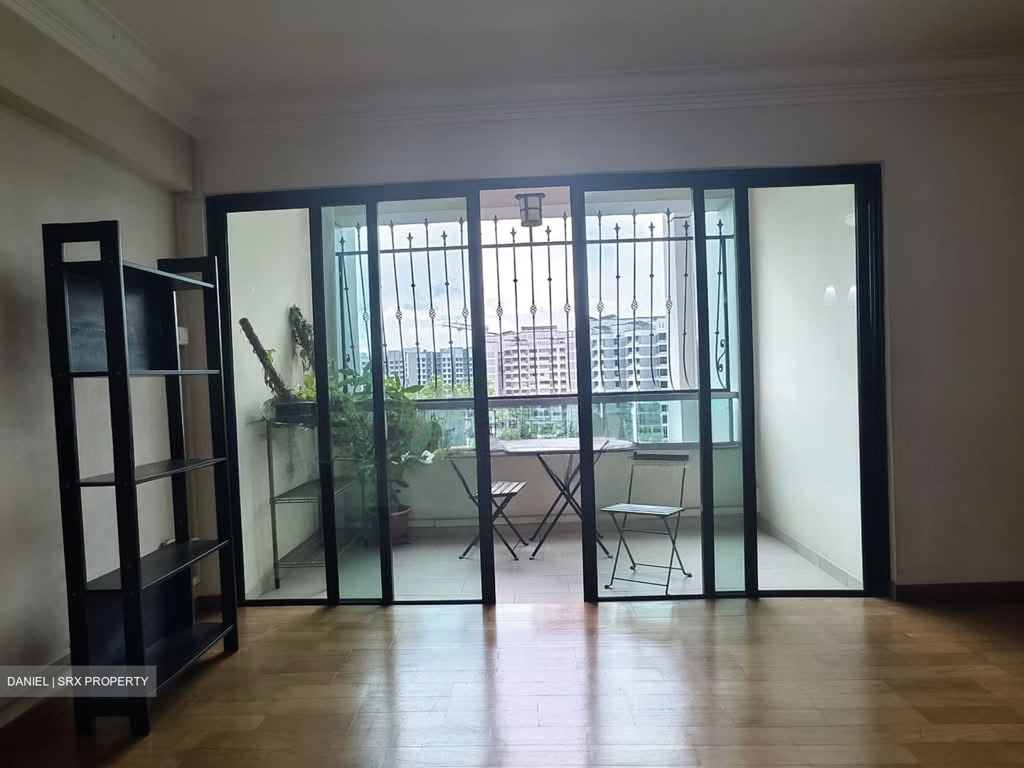 Blk 581 Woodlands Drive 16 (Woodlands), HDB Executive #557002341